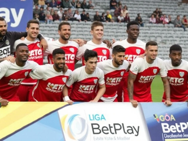 Omar Fernández renueva con Santa Fe hasta 2027: golpe de mercado a costo cero
