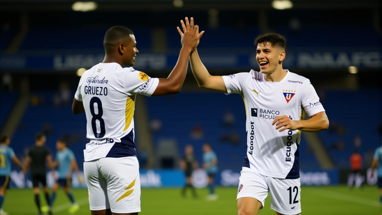 Liga de Quito vence 3-1 a Libertad FC y se acerca a la Copa Libertadores 2026